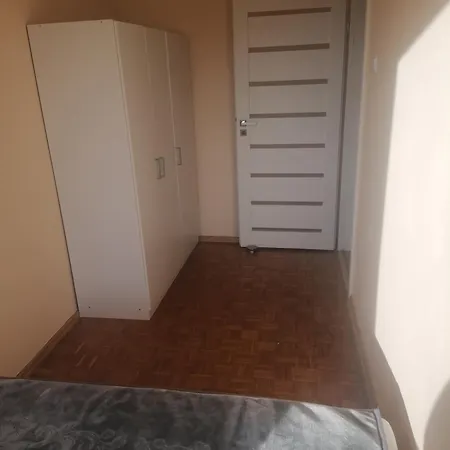 Mieszkanie 2 Ul. Skrzetuskiego Lsm *